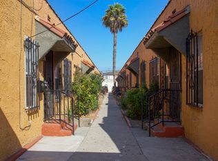 6536 S Victoria Ave #6410-1/4, Los Angeles, CA 90043