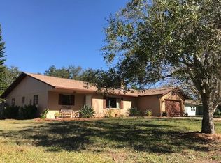 1393 Georgetowne Cir, Sarasota, FL 34232