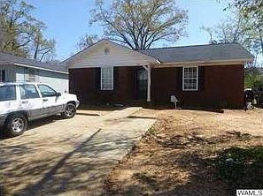 1st image of 311 24th Ave E