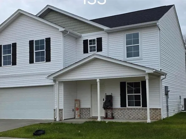 575 Pinehurst Dr, Vine Grove, KY 40175