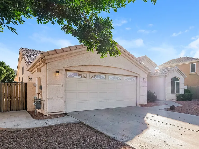 7064 E Lobo Ave — Photo 3