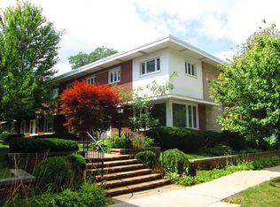 1015 Peterson Ave UNIT B, Park Ridge, IL 60068