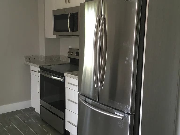 301 N Almond St #4 — Photo 12