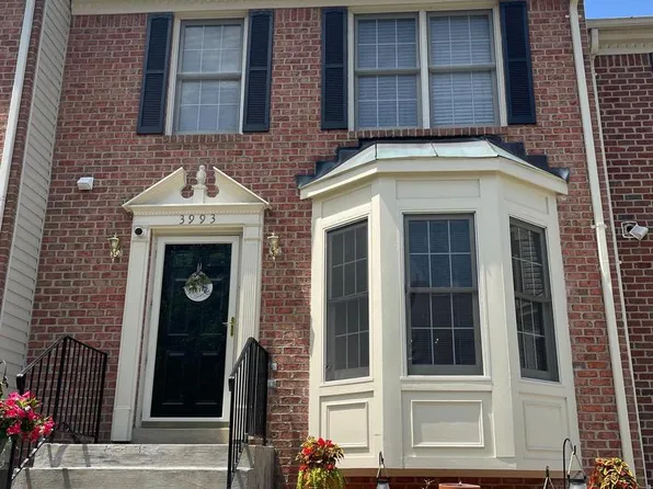 3993 Bali Ct, Woodbridge, VA 22192