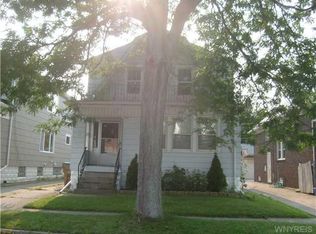 30 Preston Rd, Cheektowaga, NY 14215