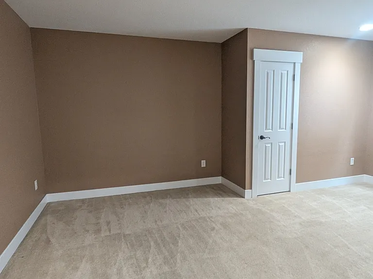 1166 S Sherman St — Photo 39