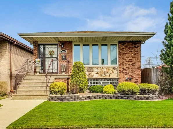 6442 W 64th St, Chicago, IL 60638