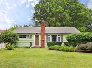 648 Wetmore Rd, Columbus, OH 43214