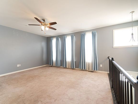 5th image of 405 Ocracoke Way