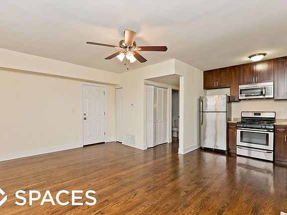 4th image of 937 W Cornelia Ave #Unt402