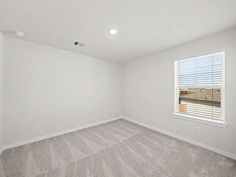 4006 Crowning Ct — Photo 11
