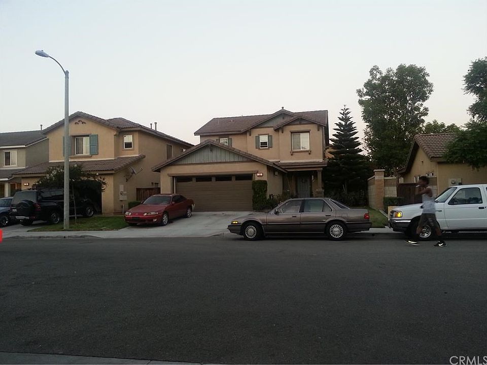 1st image of 1330 N Olarra Dr