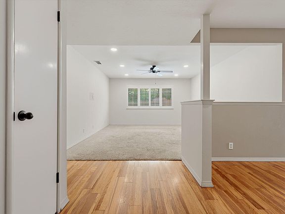 4th image of 2529 S Divisadero Street