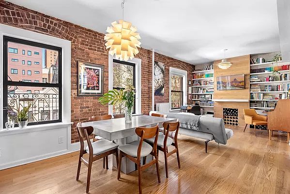 1st image of 170 W 89th St APT 3A
