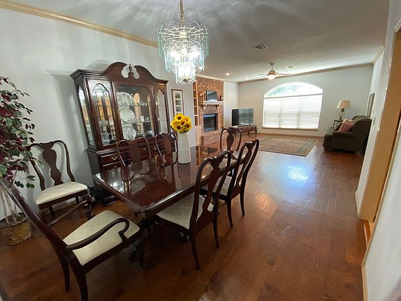 3rd image of 4328 Briar Ridge Rd