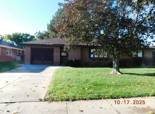 1710 Alpha St, North Platte, NE 69101