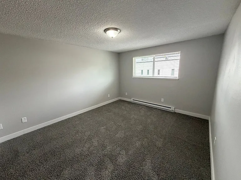 Orchard Park Apartments — Photo 30