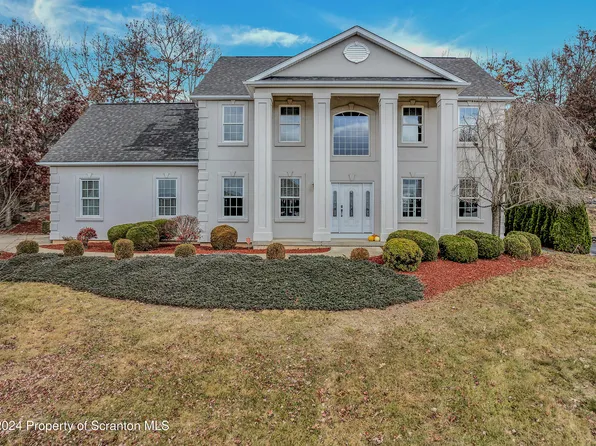 416 White Birch Dr #L-85, Archbald, PA 18403