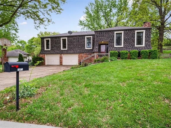 10915 N Miller Ln, Kansas City, KS 66109