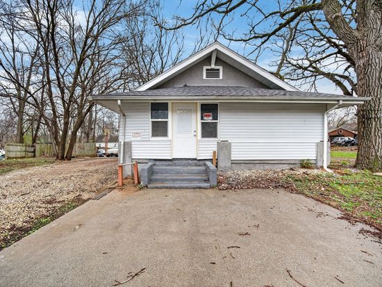 1817 22nd St, Des Moines, IA 50310