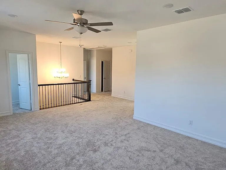 309 Breeds Hill Rd — Photo 13