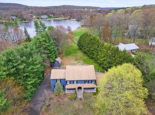 50 W Maiden Ln, Monroe, CT 06468