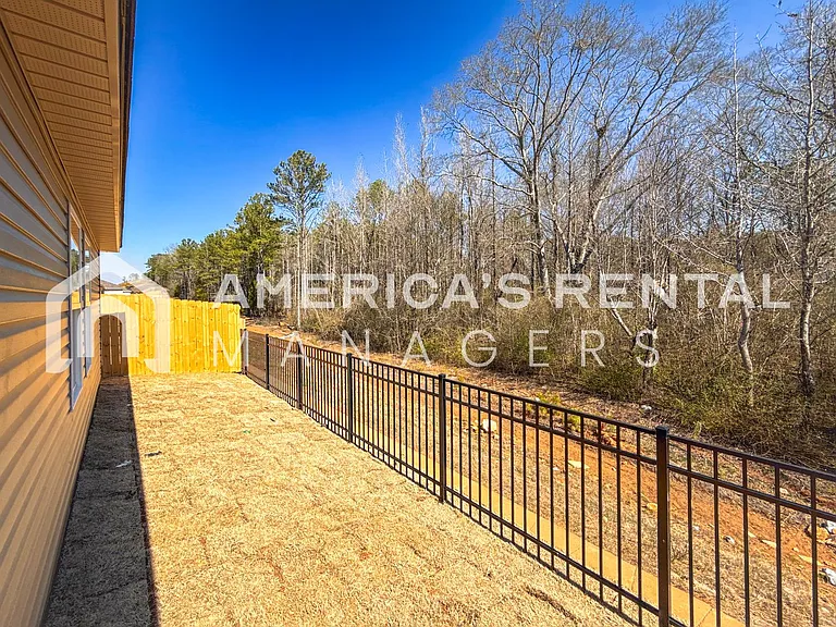631 Antler Way — Photo 23