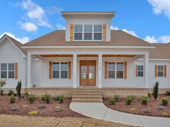 3180 Oakridge River Rd, Fuquay Varina, NC 27526