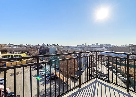 Rented by Freestone Property Group | media 13