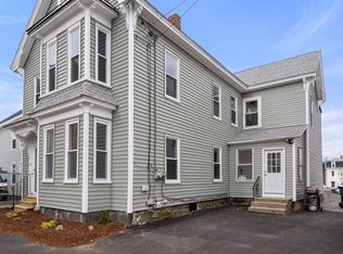 27 Ralph St, Lowell, MA 01851