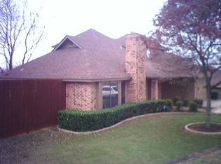 4114 Blossom Trl, Arlington, TX 76016