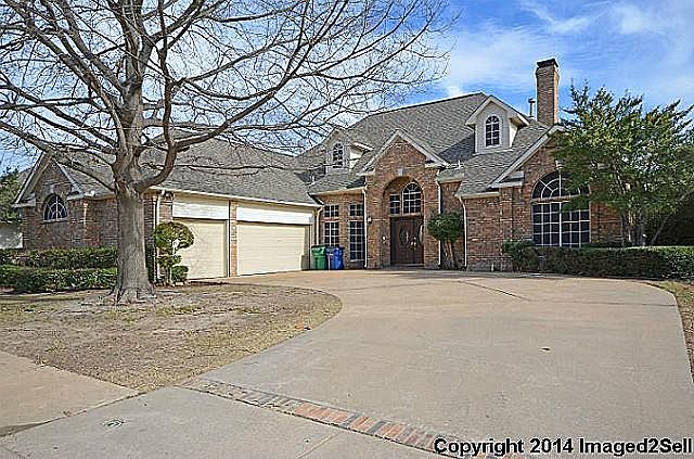 1st image of 915 Hills Creek Dr