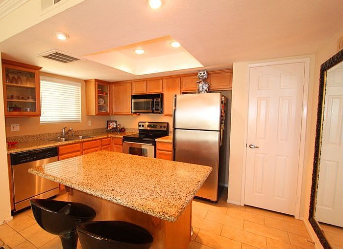 Kitchen to Entertain