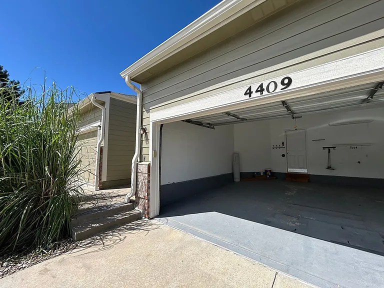 4409 S Jebel Ln — Photo 30