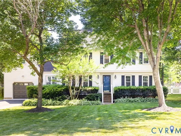 13005 Walton Bluff Ct, Midlothian, VA 23114