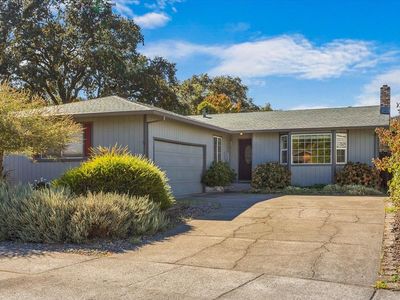 733 S Foothill Boulevard, Cloverdale, CA, 95425