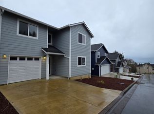 4255 Sequoia Loop, Tillamook, OR 97141