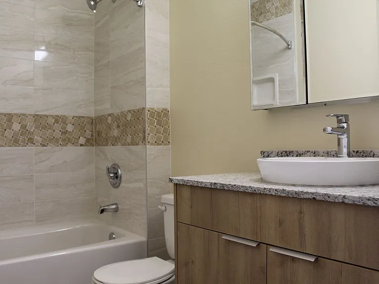 200 E Malibu Dr #A-6 — Photo 5