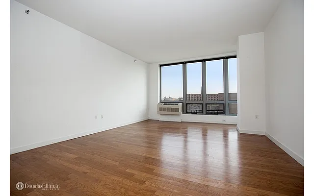 Rented by Douglas Elliman | media 7