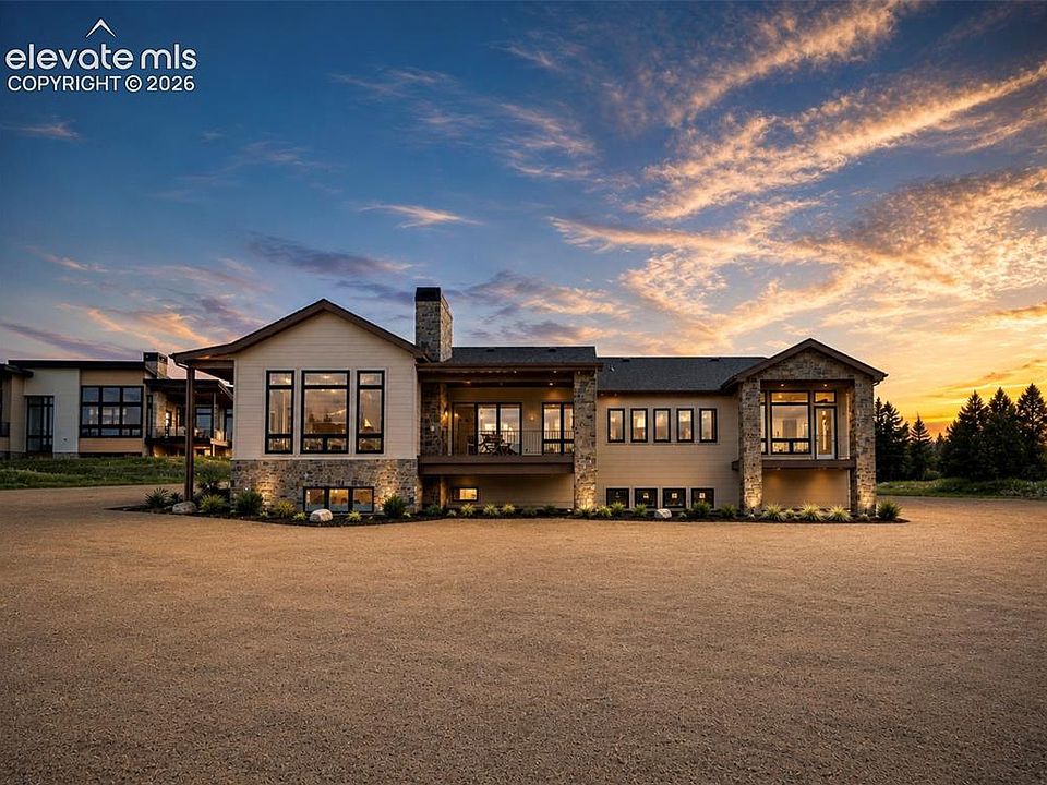 1st image of 390 Silver Rock Pl