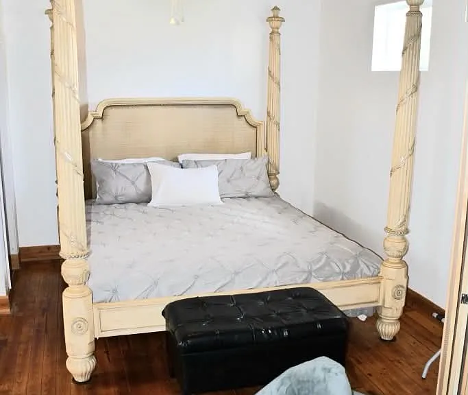 King Bed