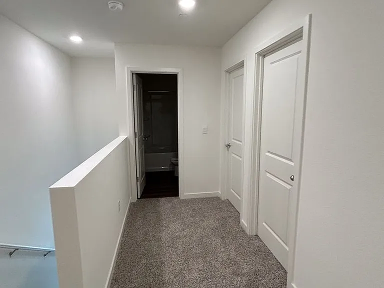 809 Congaree Ln — Photo 7