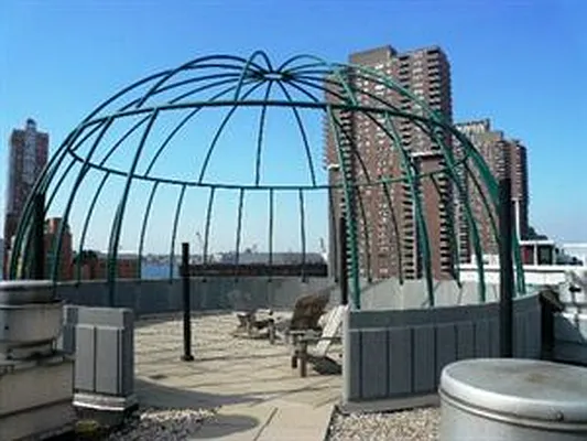 Rented by Douglas Elliman | media 27