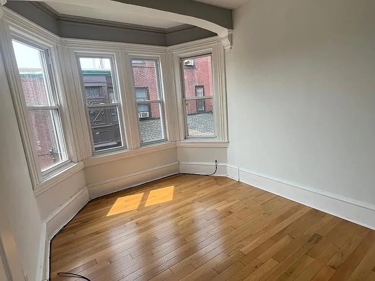 2026 E Allegheny Ave #2R — Photo 6