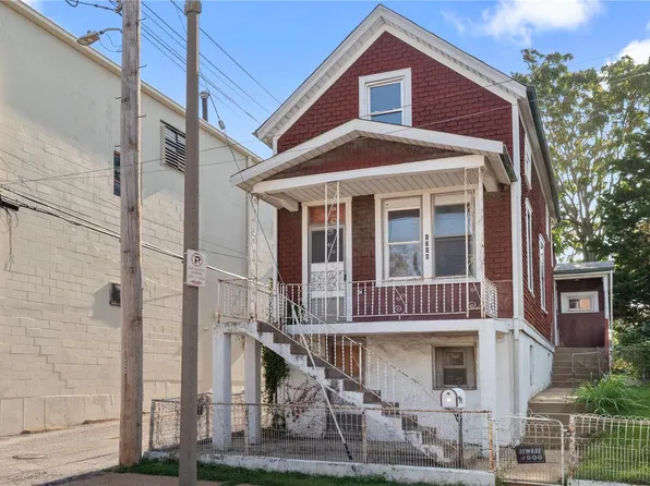 1718 Edwards St, Saint Louis, MO 63110