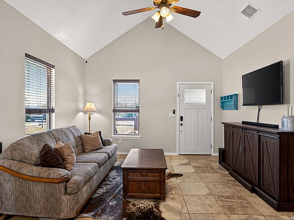 5th image of 307 Palm