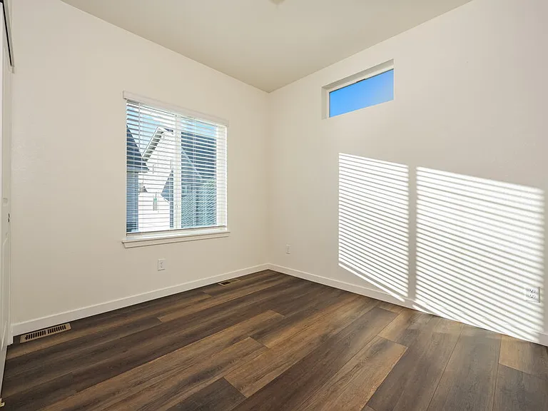 18564 E 47th Pl — Photo 14