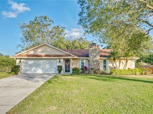 445 Willow Run, Lakeland, FL 33813