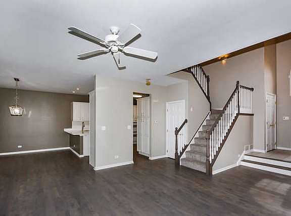 2nd image of 120 N Drew Ct