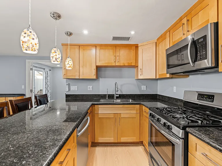 3361 Wichita Falls Ave #B — Photo 10